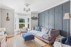 Living Room- click for photo gallery